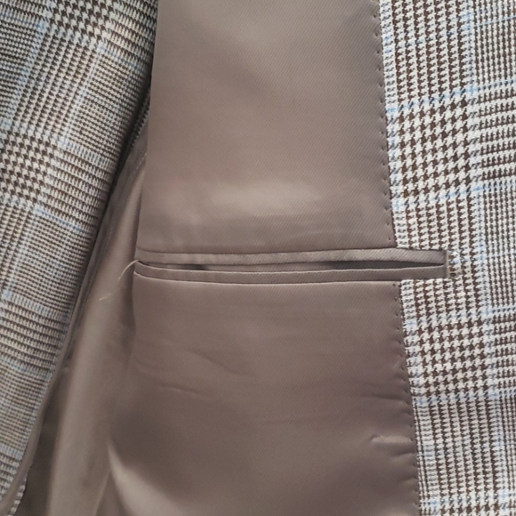 Blazor - Picture 5 of 8